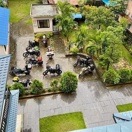 Hotel K2 Pokhara Exterior photo