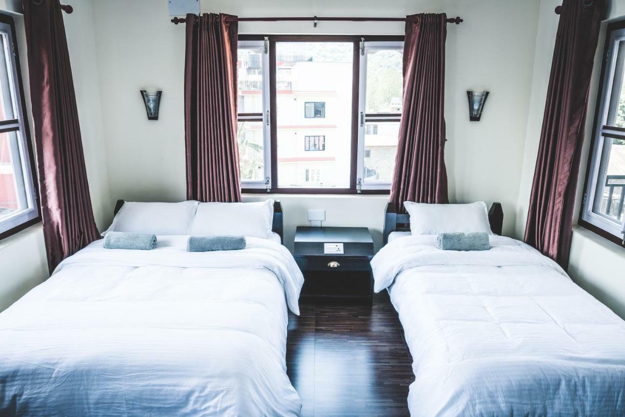 Hotel K2 Pokhara Exterior photo
